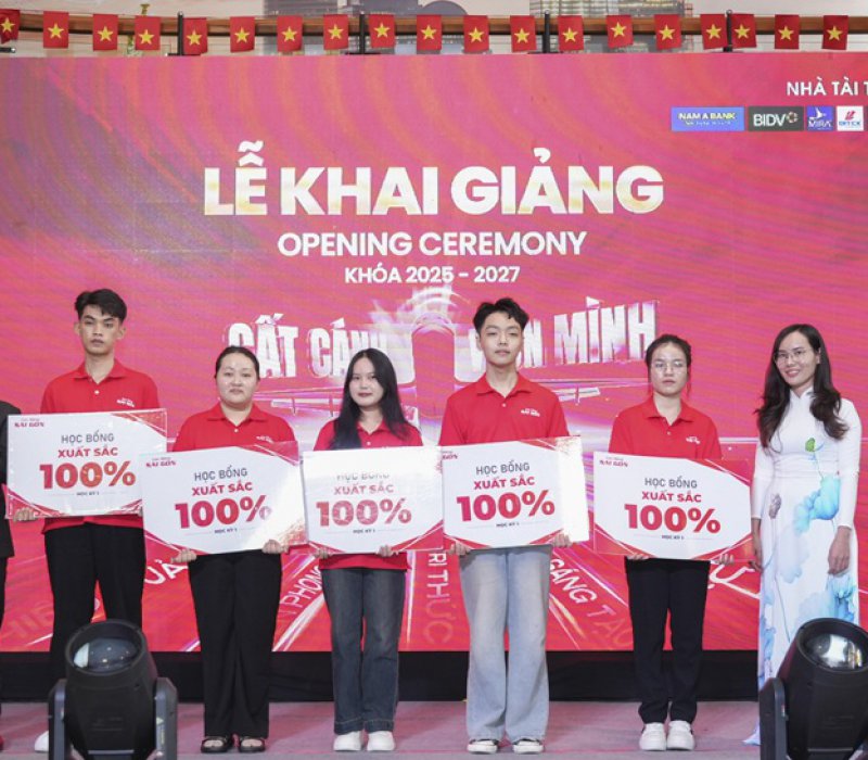 Tân sinh viên K25 suất sắc nhận học bổng 100% học phí HK1 tại TRƯỜNG TRUNG CẤP PHƯƠNG NAM